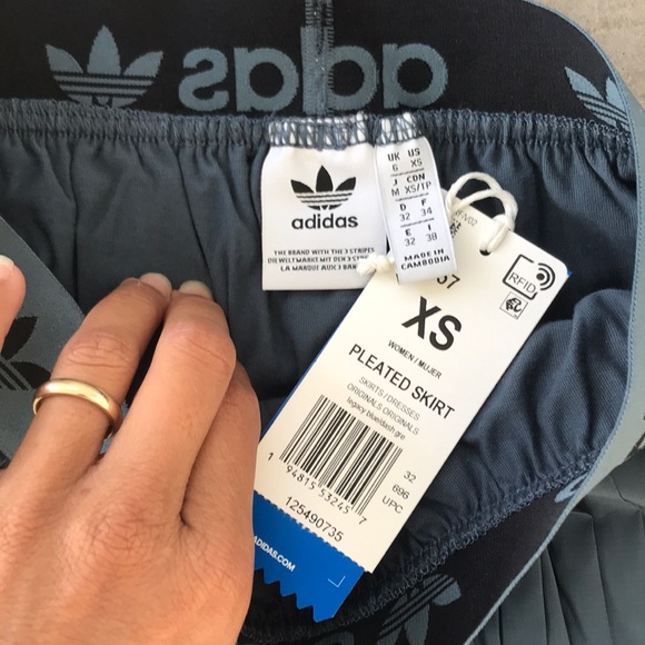 NEW Adidas | Pleated MIDI Skirt Legacy Blue - Picture 6 of 6
